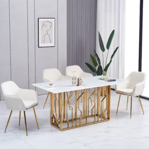 CHAISE
