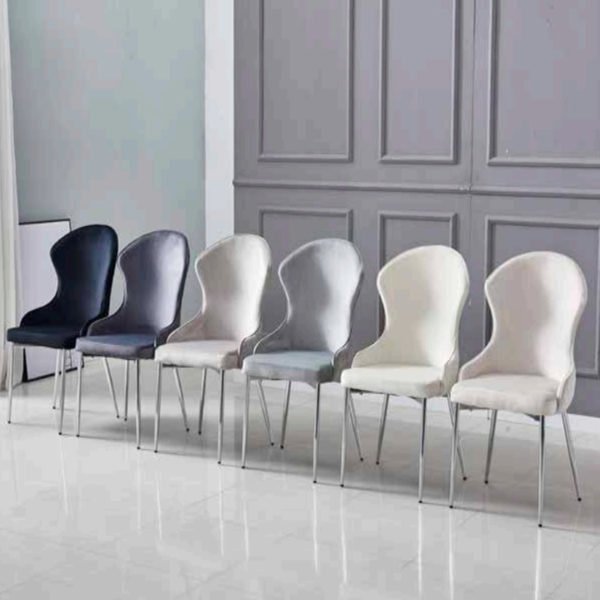 CHAISE