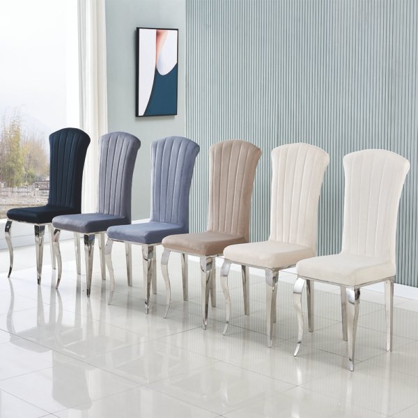 CHAISE