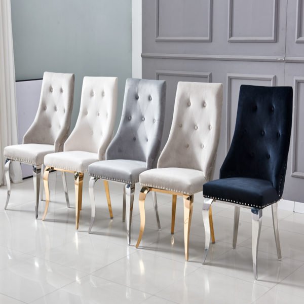 chaises